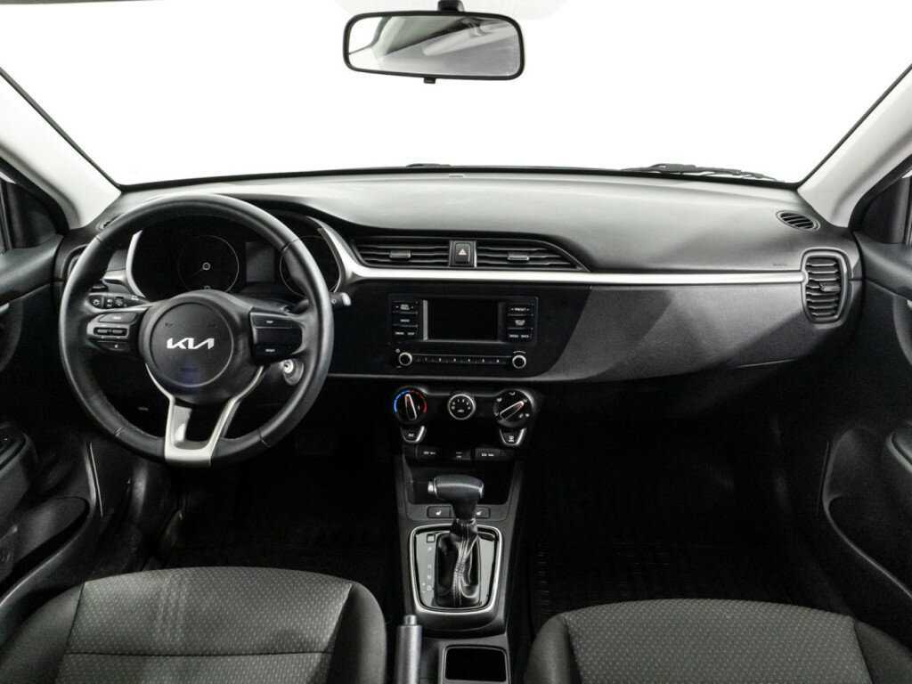 Купить Kia Rio с пробегом. Фото: #13