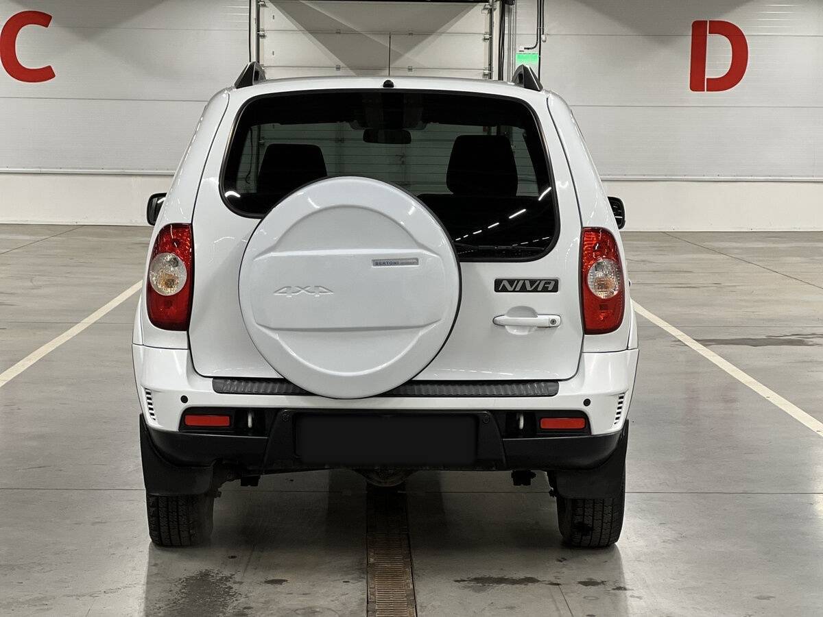 Купить Lada (ВАЗ) Niva с пробегом. Фото: #5