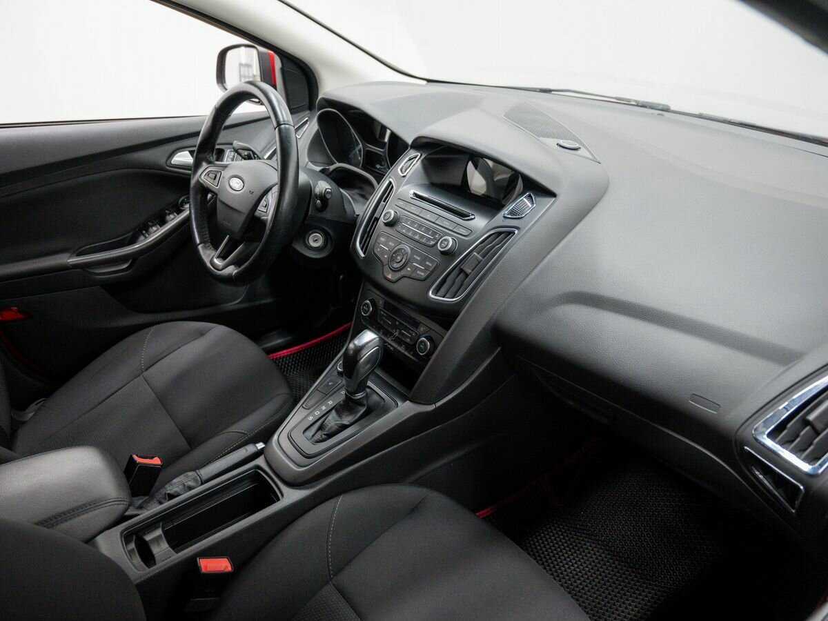 Купить Ford Focus с пробегом. Фото: #6