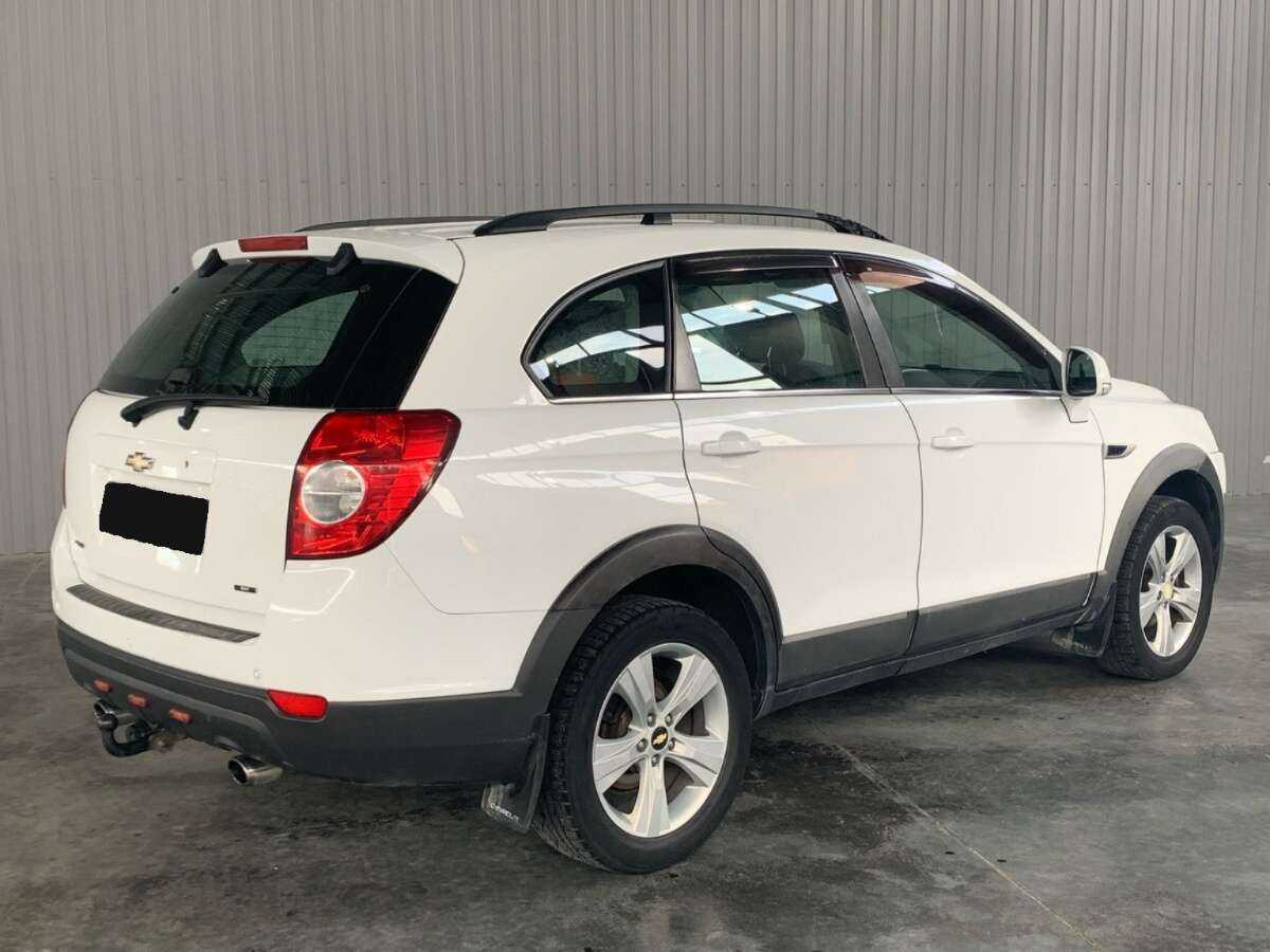 Купить Chevrolet Captiva с пробегом. Фото: #4