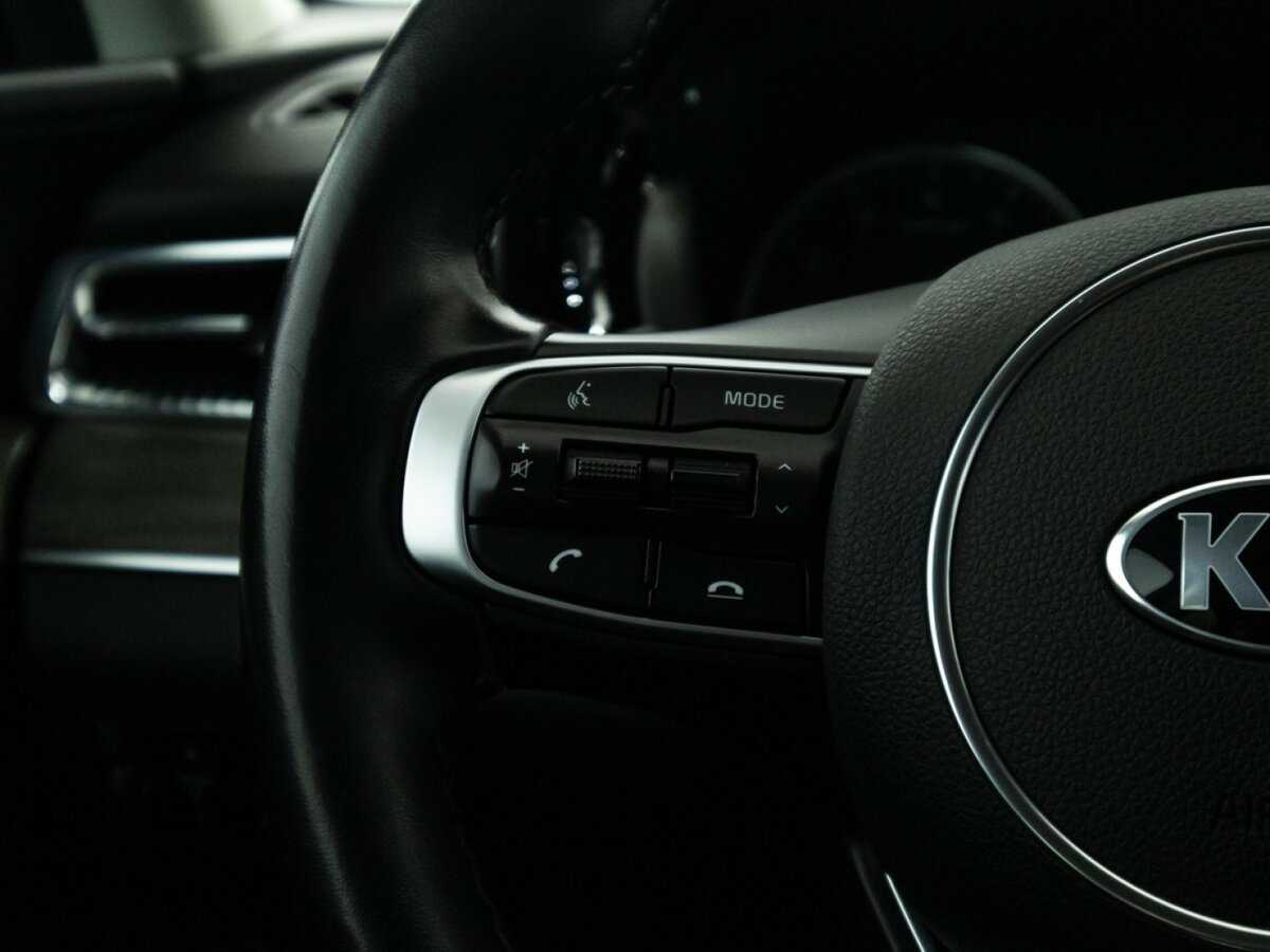 Купить Kia K5 с пробегом. Фото: #25