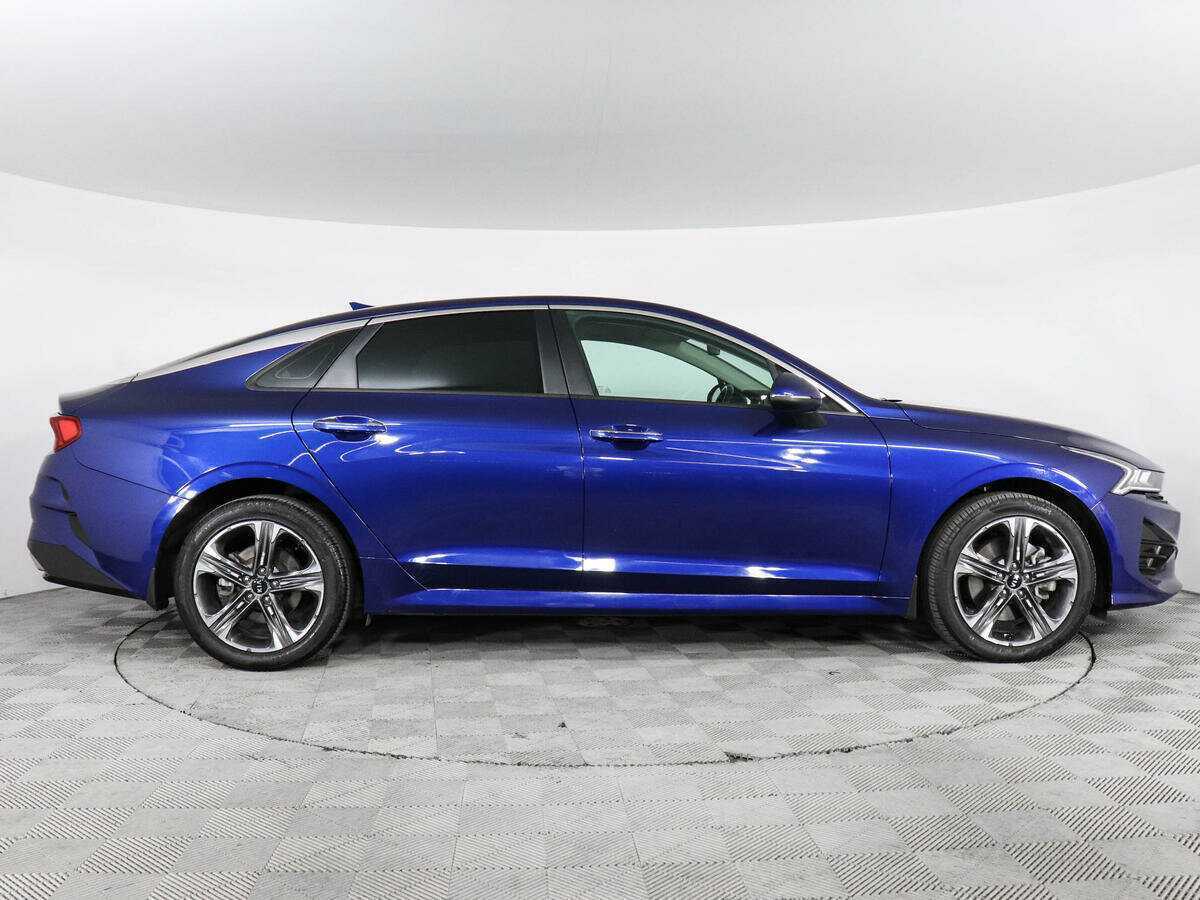 Купить Kia K5 с пробегом. Фото: #3