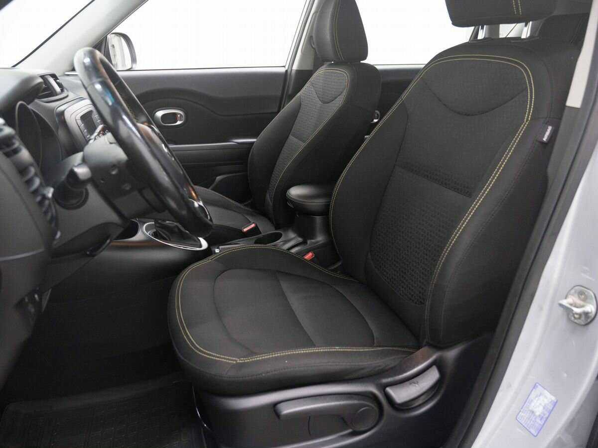 Купить Kia Soul с пробегом. Фото: #7