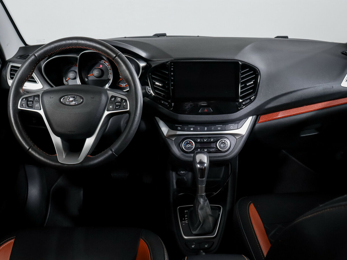 Купить Lada (ВАЗ) Vesta с пробегом. Фото: #9