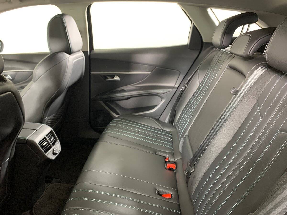 Купить Peugeot 4008 с пробегом. Фото: #18