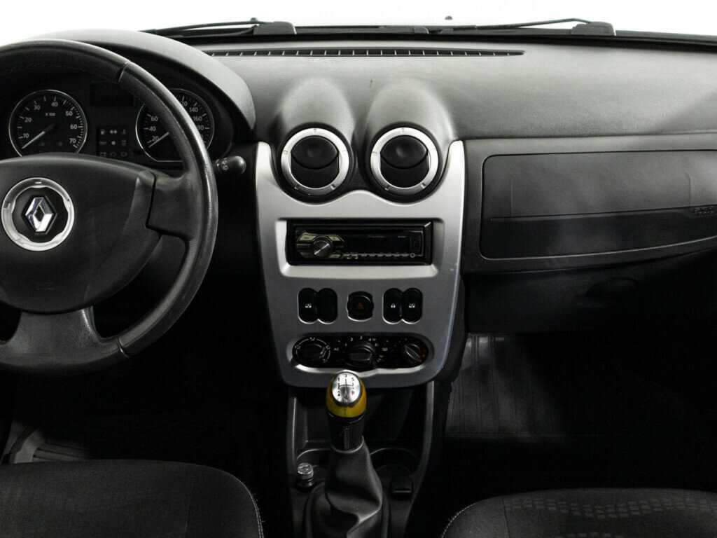 Купить Renault Sandero с пробегом. Фото: #13