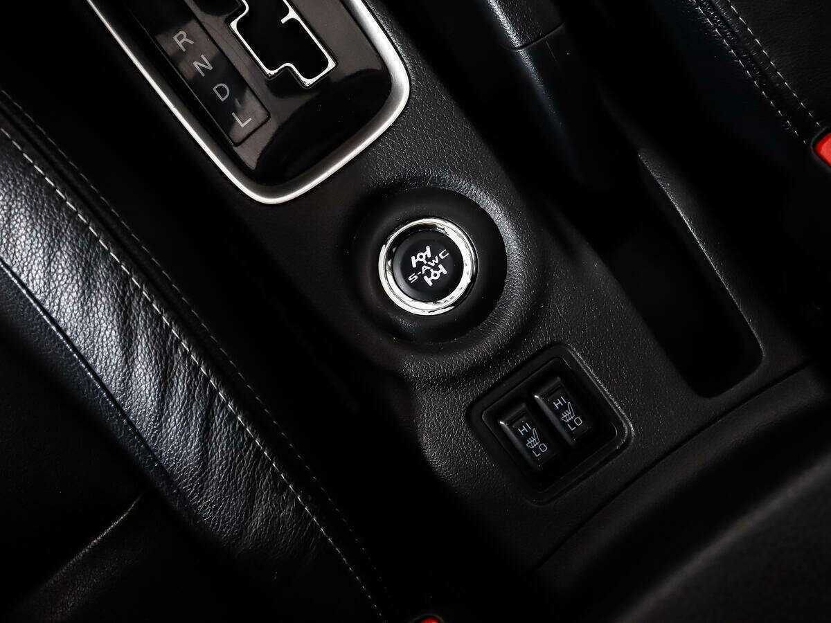 Купить Mitsubishi Outlander с пробегом. Фото: #16