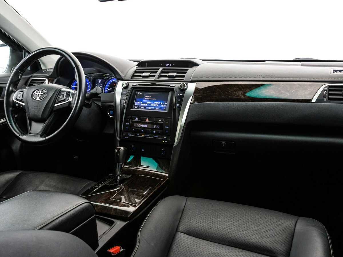 Купить Toyota Camry с пробегом. Фото: #6