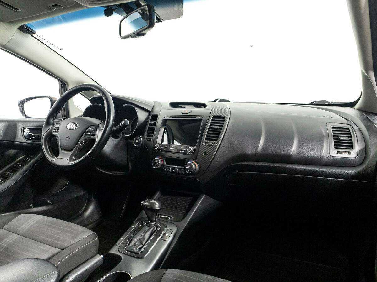Купить Kia Cerato с пробегом. Фото: #8