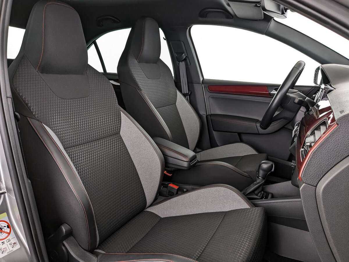 Купить Volkswagen Polo с пробегом. Фото: #19