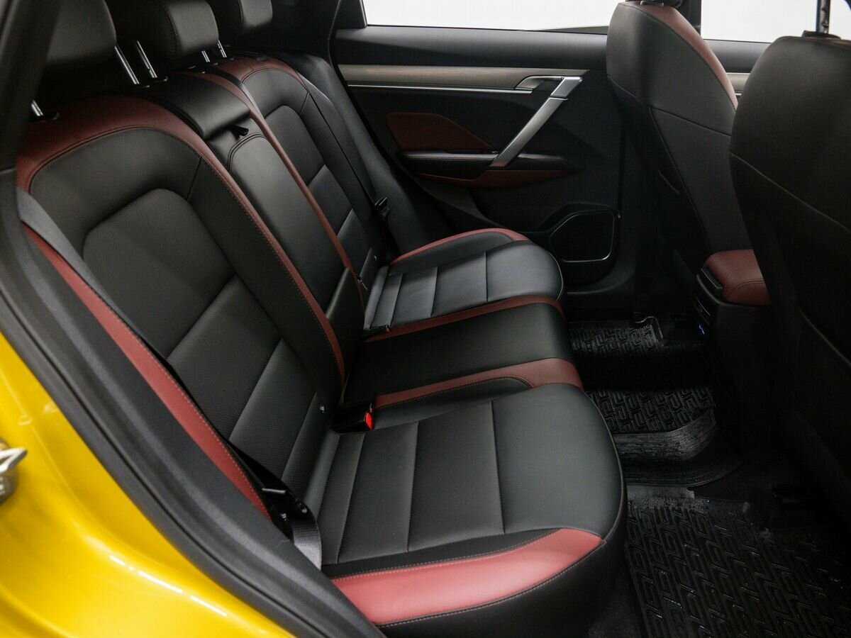 Купить Geely Coolray с пробегом. Фото: #9