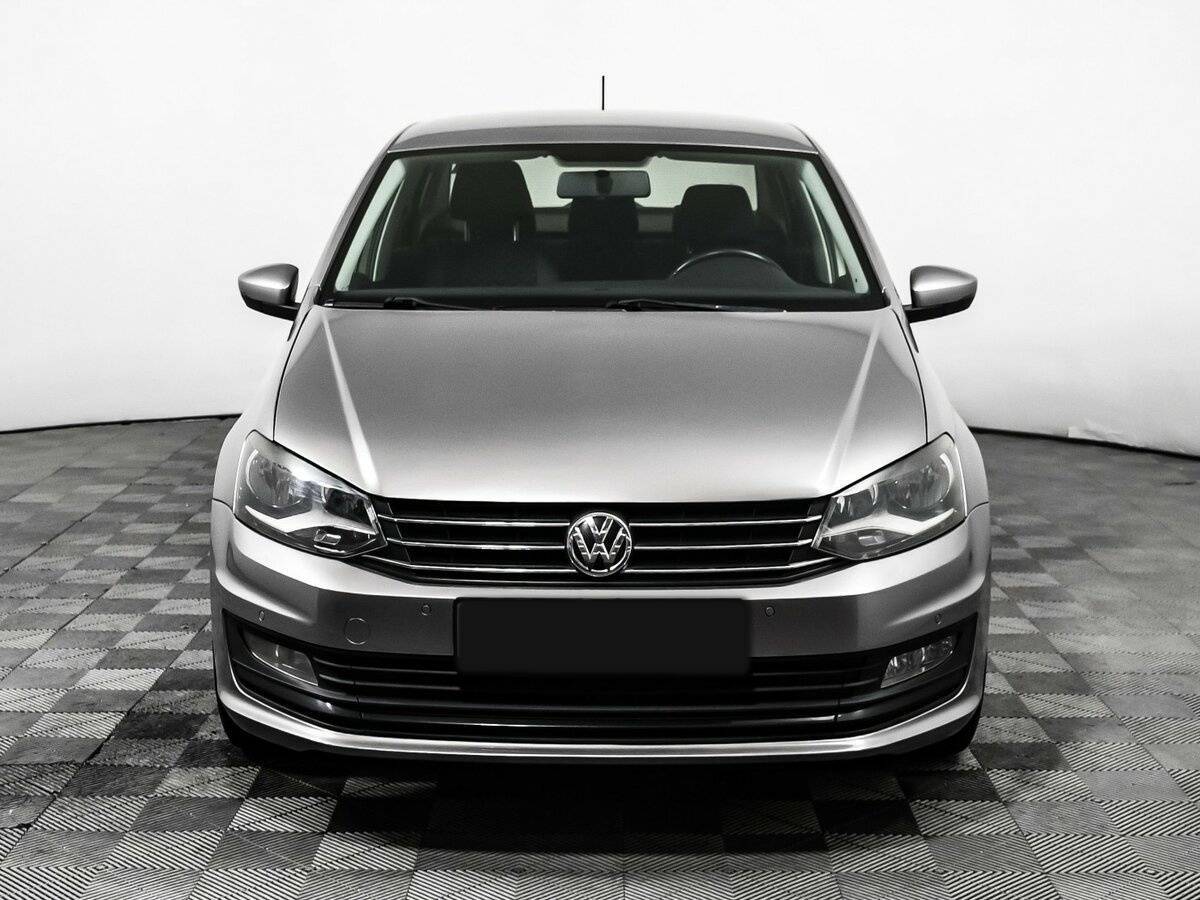 Купить Volkswagen Polo с пробегом. Фото: #1