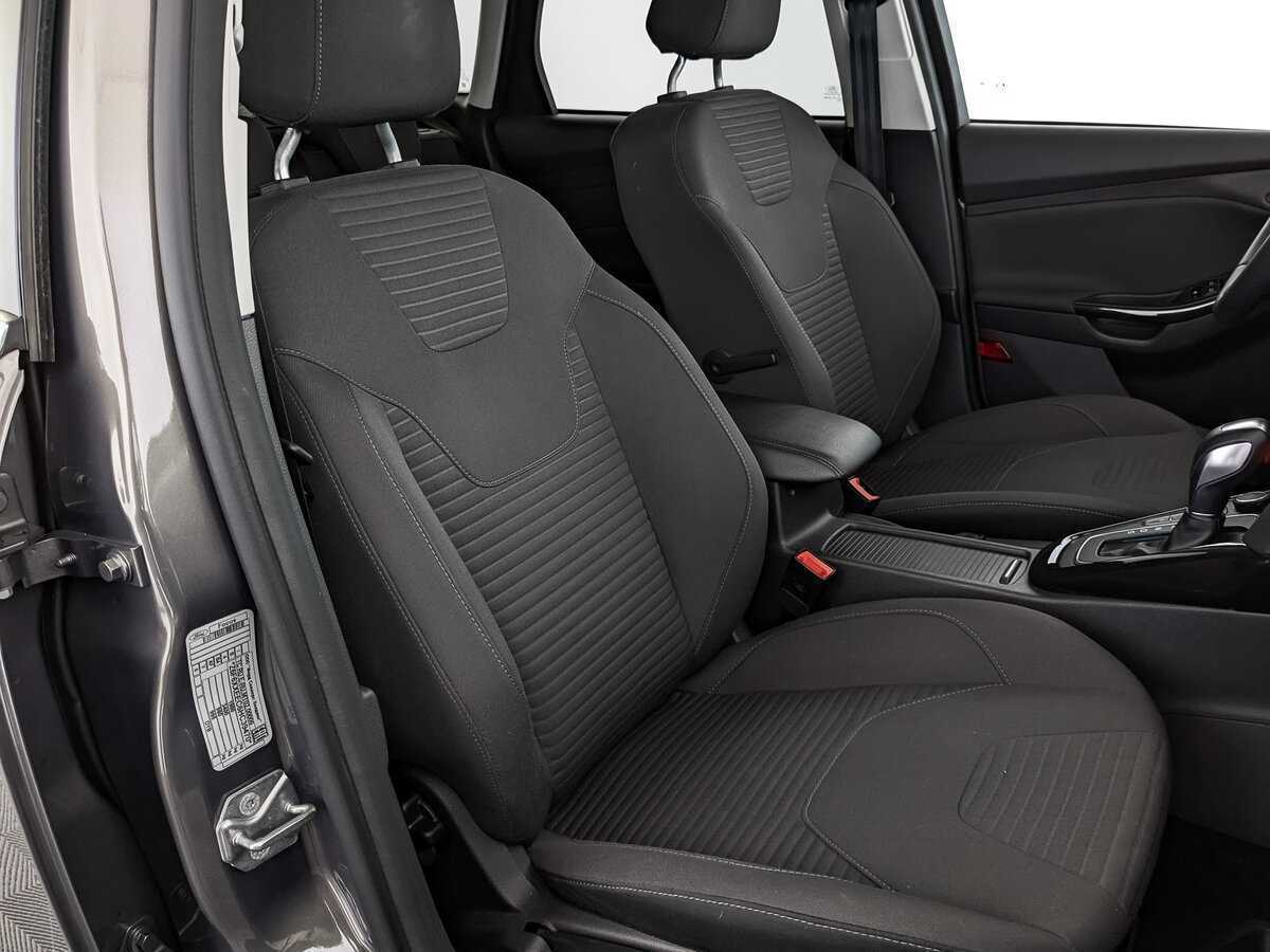 Купить Ford Focus с пробегом. Фото: #22