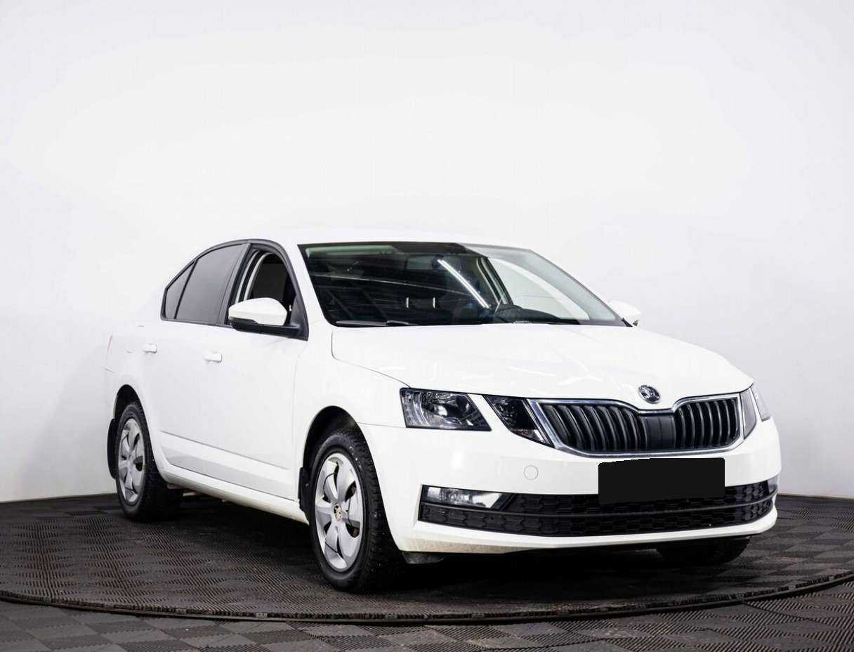 Купить Skoda Octavia с пробегом. Фото: #2