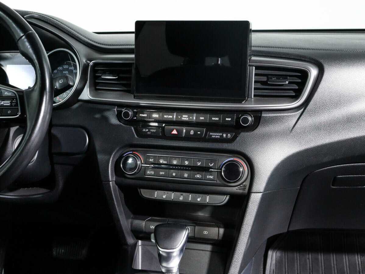 Купить Kia Ceed с пробегом. Фото: #12