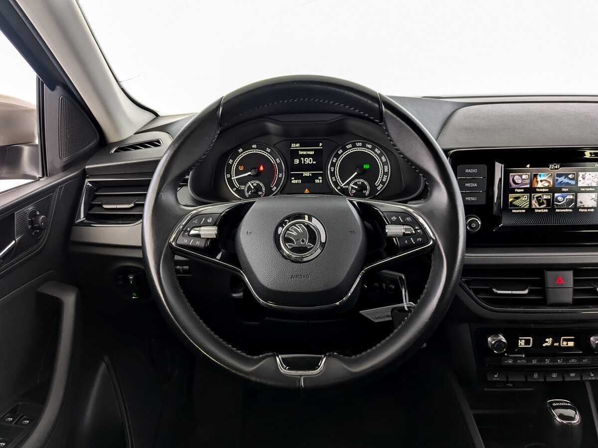 Купить Skoda Rapid с пробегом. Фото: #16