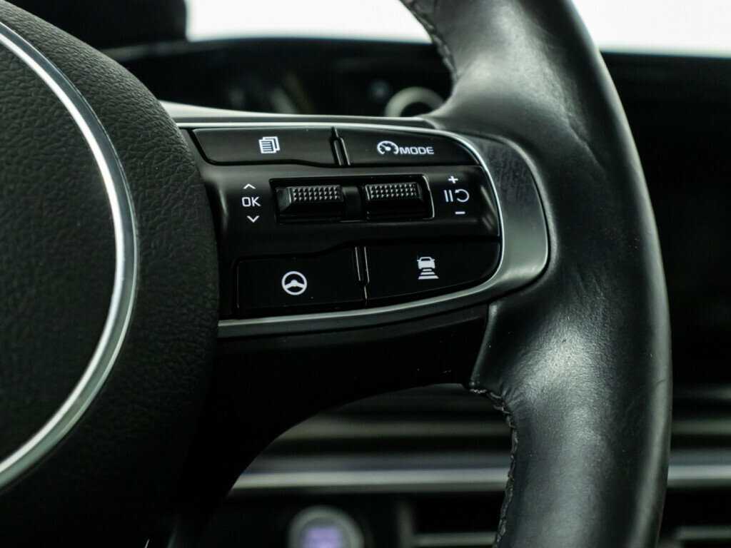 Купить Kia K5 с пробегом. Фото: #25