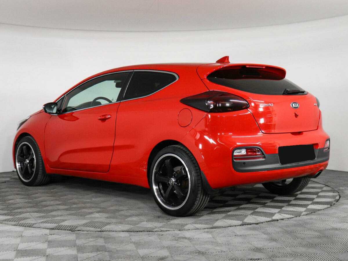 Купить Kia Ceed с пробегом. Фото: #6
