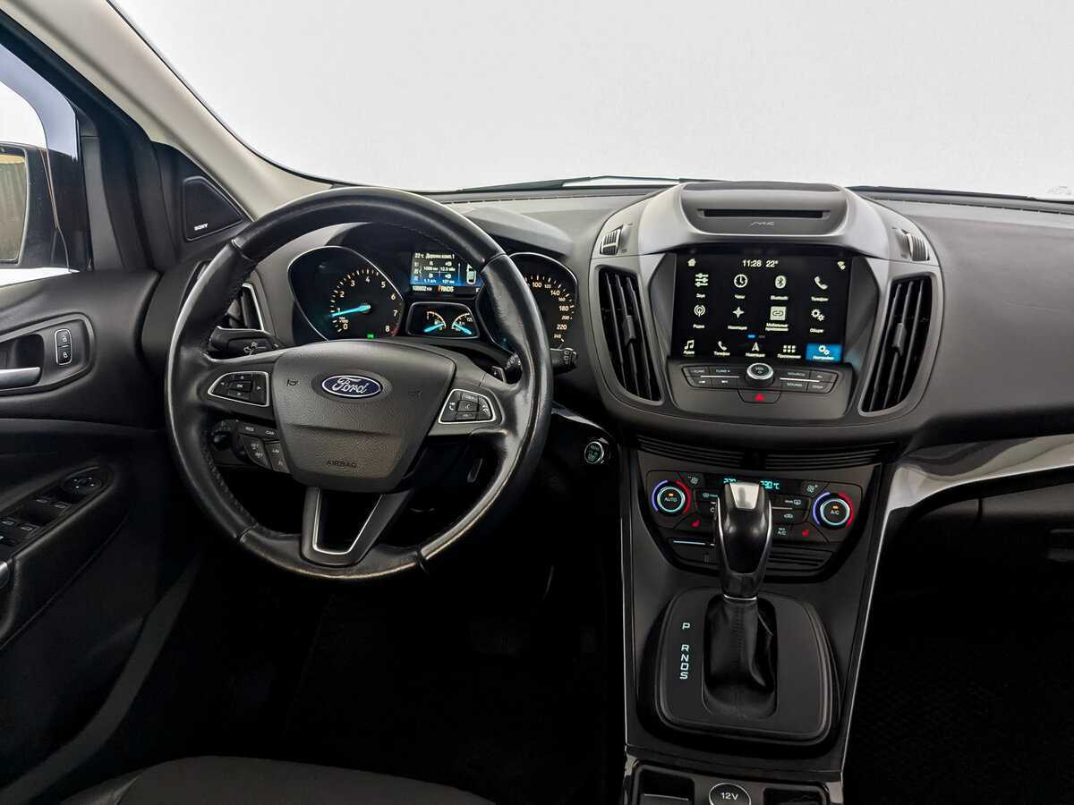 Купить Ford Kuga с пробегом. Фото: #28