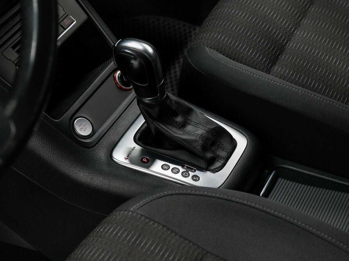 Купить Volkswagen Tiguan с пробегом. Фото: #17