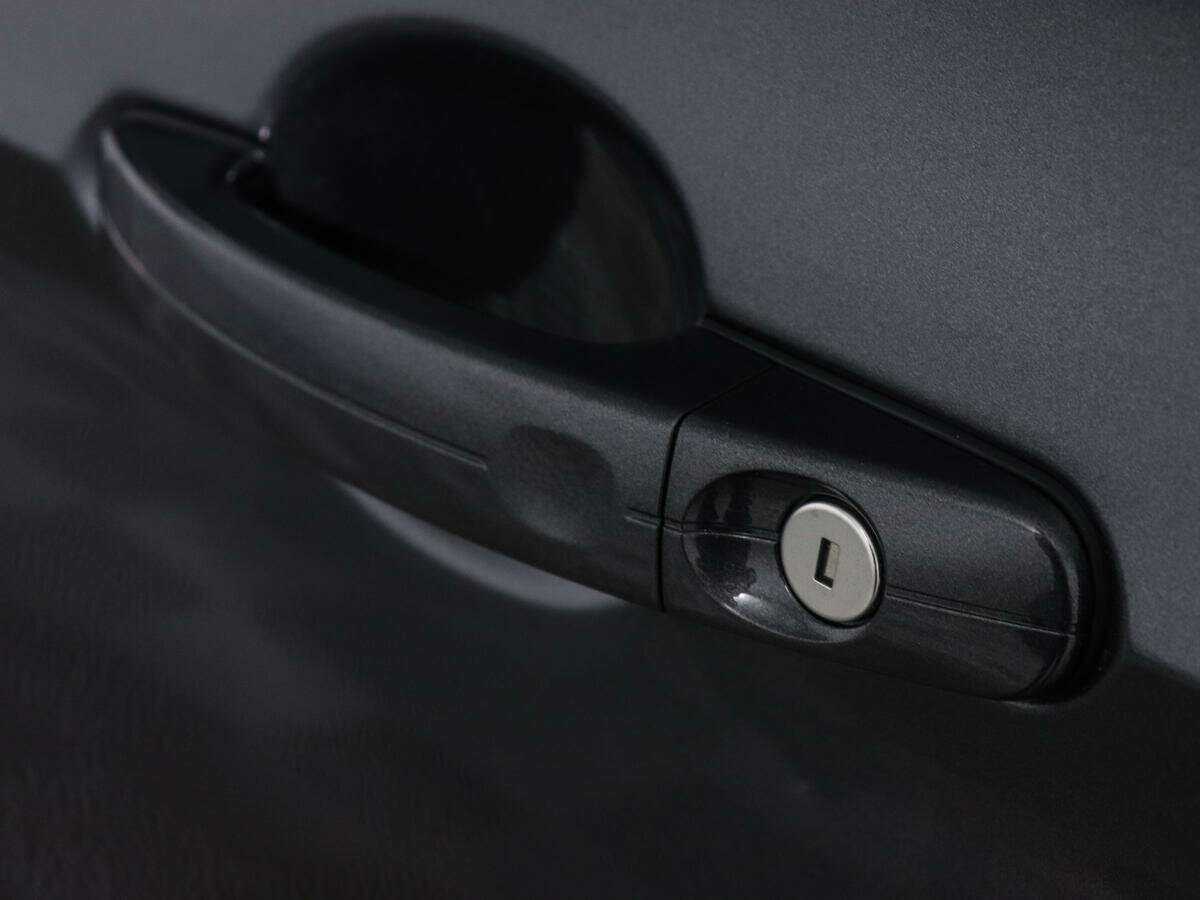 Купить Ford Kuga с пробегом. Фото: #13