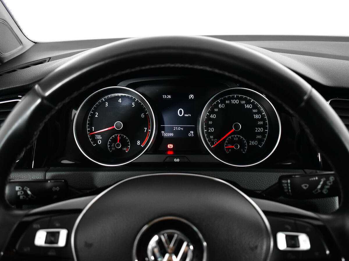 Купить Volkswagen Golf с пробегом. Фото: #10
