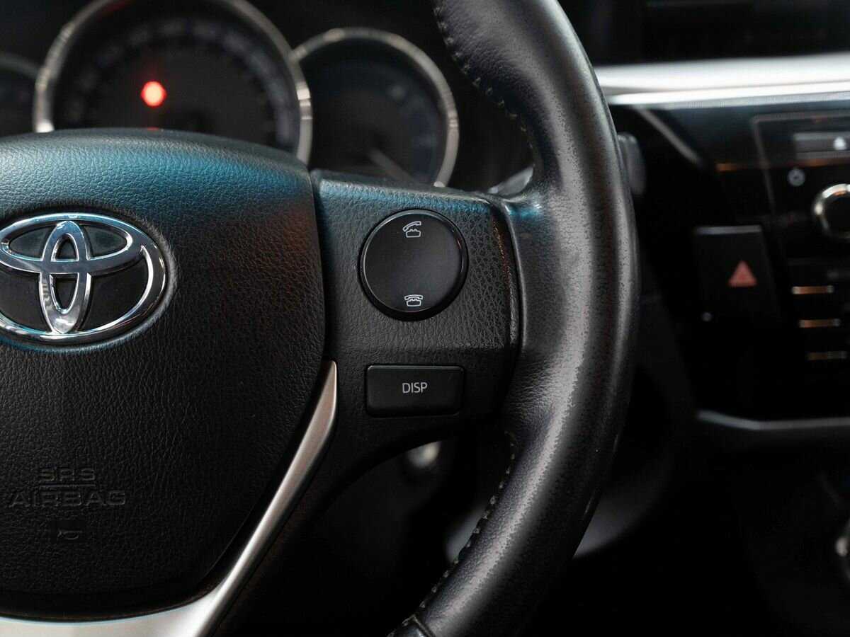 Купить Toyota Corolla с пробегом. Фото: #17