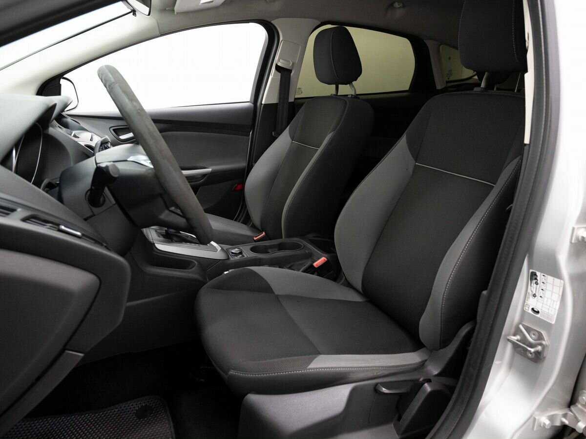 Купить Ford Focus с пробегом. Фото: #8