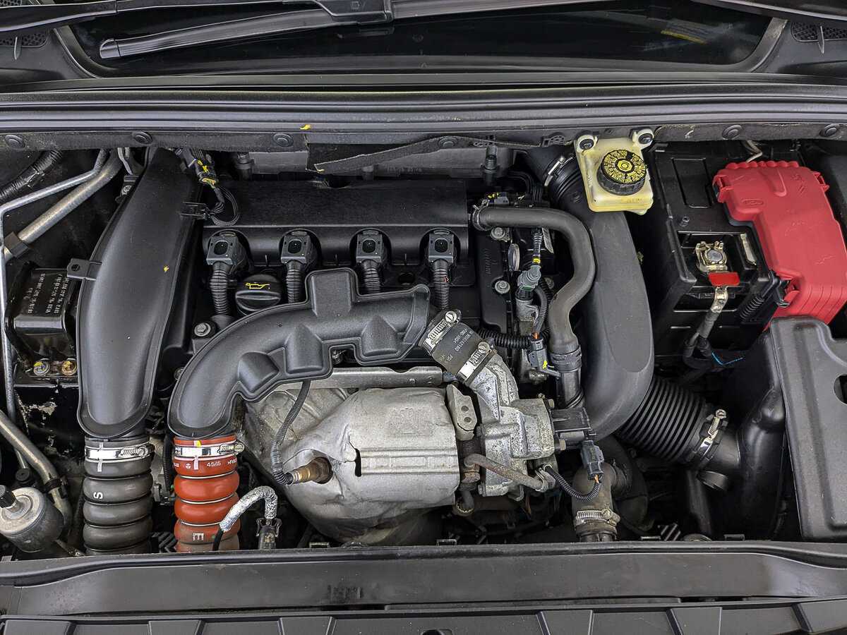 Купить Peugeot 408 с пробегом. Фото: #8