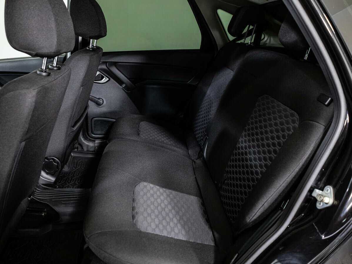 Купить Lada (ВАЗ) Granta с пробегом. Фото: #9