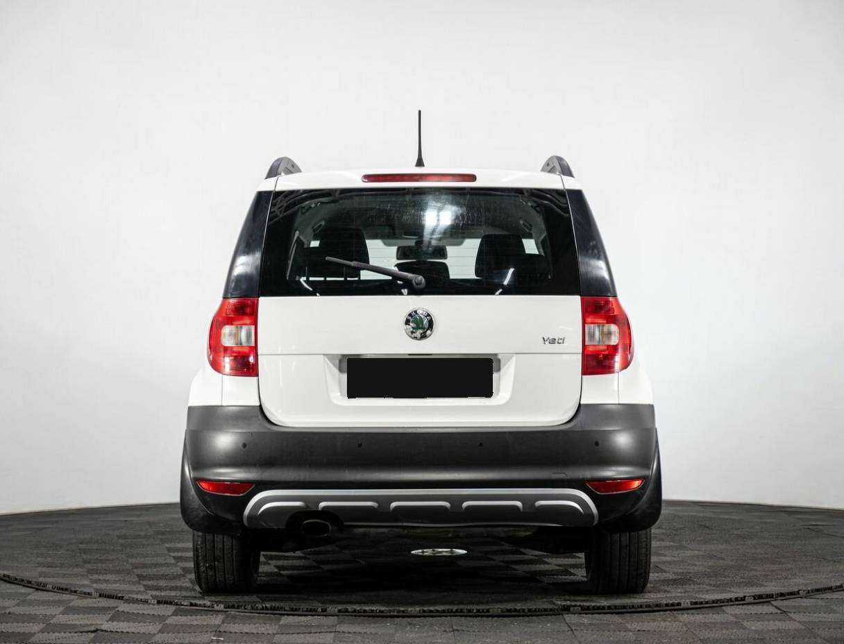 Купить Skoda Yeti с пробегом. Фото: #4