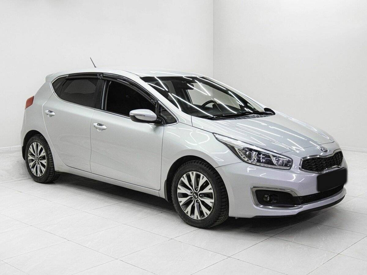 Купить Kia Ceed с пробегом. Фото: #1