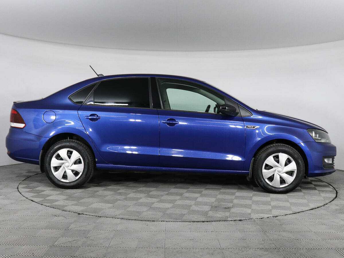 Купить Volkswagen Polo с пробегом. Фото: #3