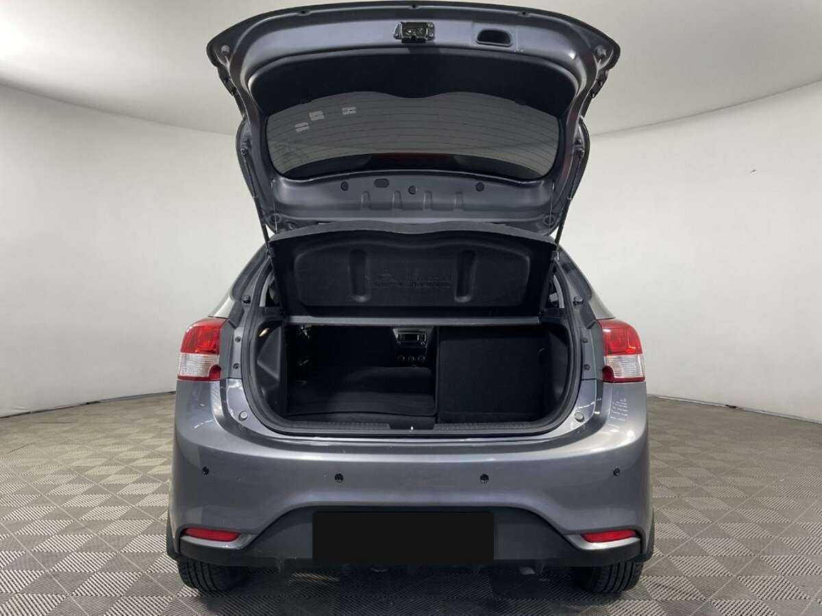 Купить Kia Rio с пробегом. Фото: #17