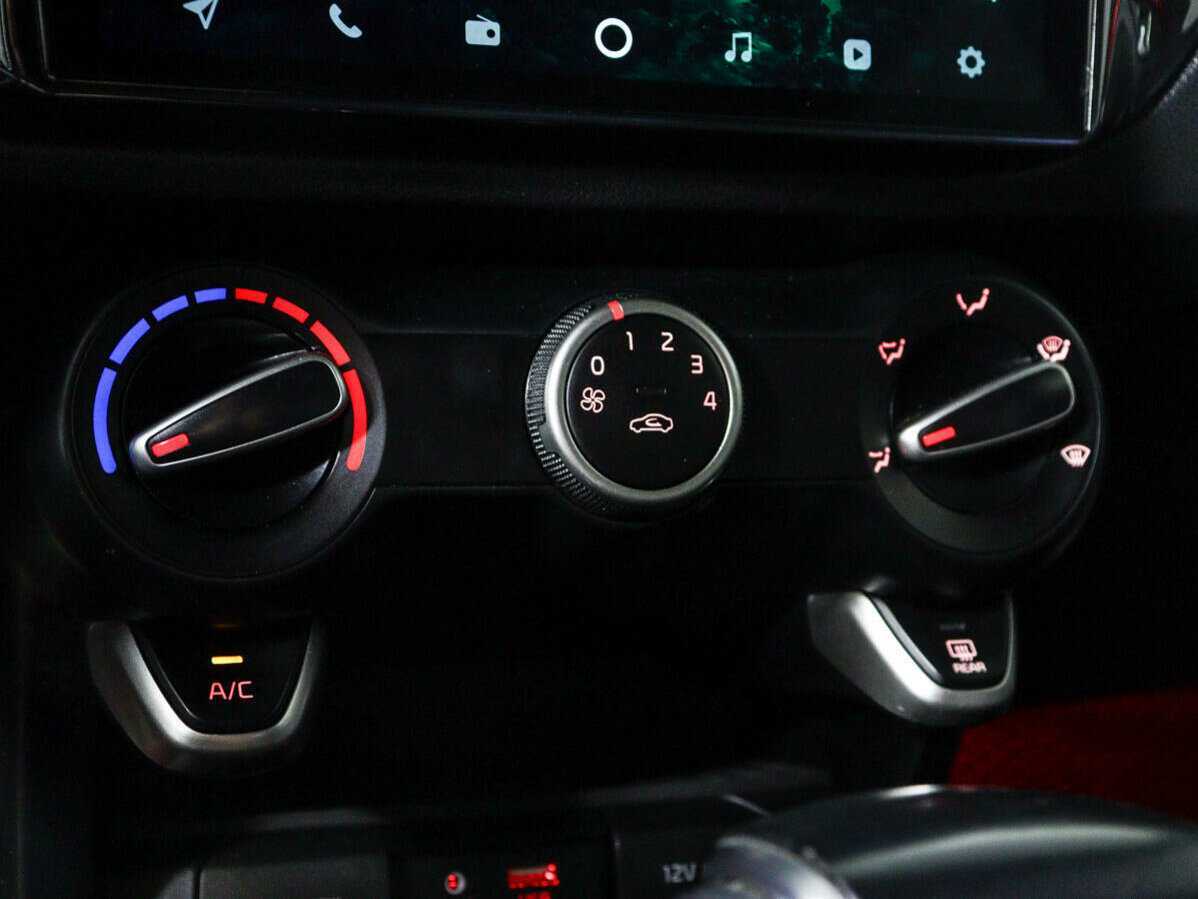 Купить Kia Rio с пробегом. Фото: #14