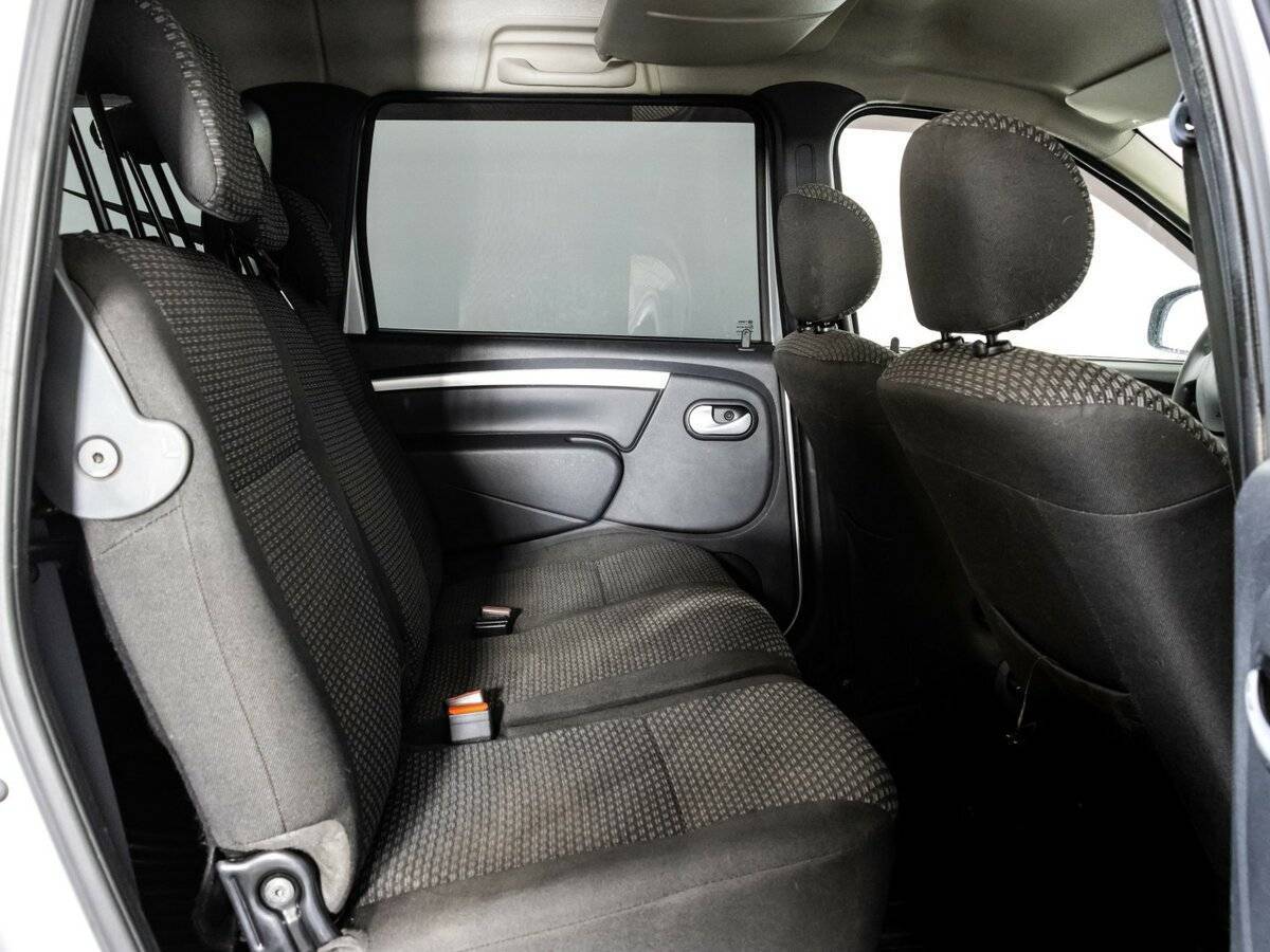 Купить Lada (ВАЗ) Largus с пробегом. Фото: #9