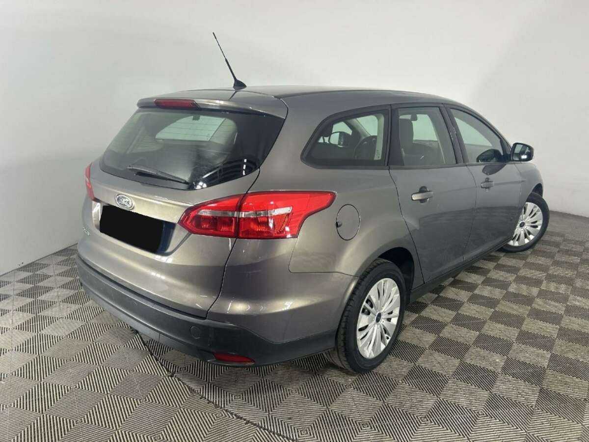 Купить Ford Focus с пробегом. Фото: #5