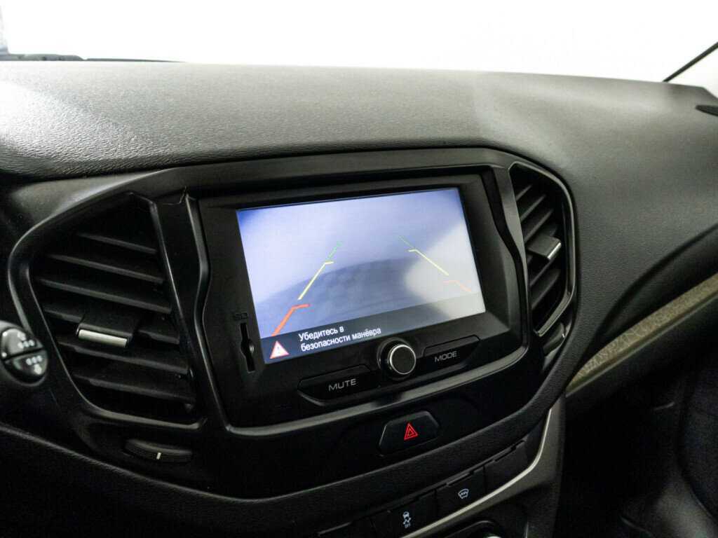 Купить Lada (ВАЗ) Vesta с пробегом. Фото: #14