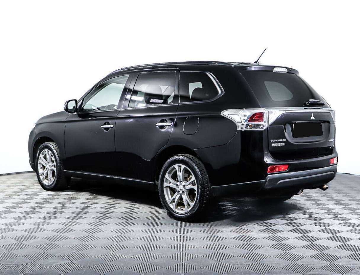Купить Mitsubishi Outlander с пробегом. Фото: #6