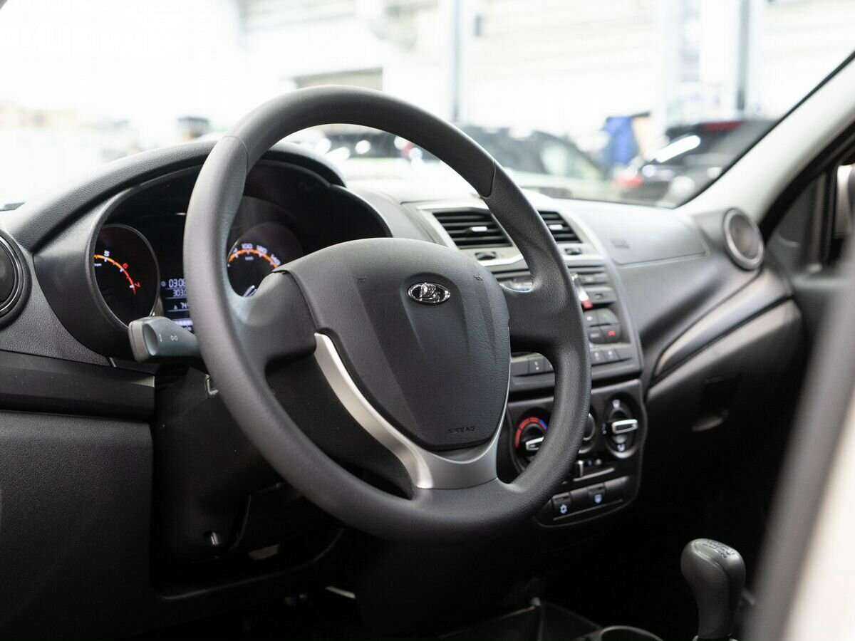 Купить Lada (ВАЗ) Granta с пробегом. Фото: #4