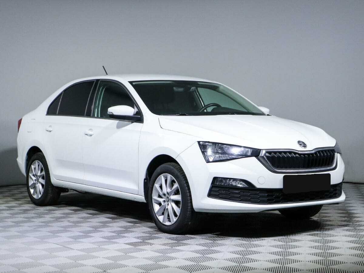 Купить Skoda Rapid с пробегом. Фото: #2