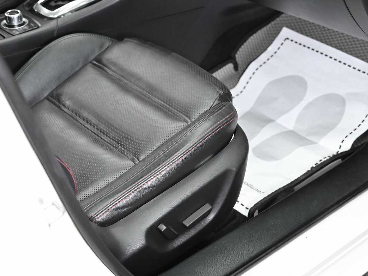 Купить Mazda 6 с пробегом. Фото: #11