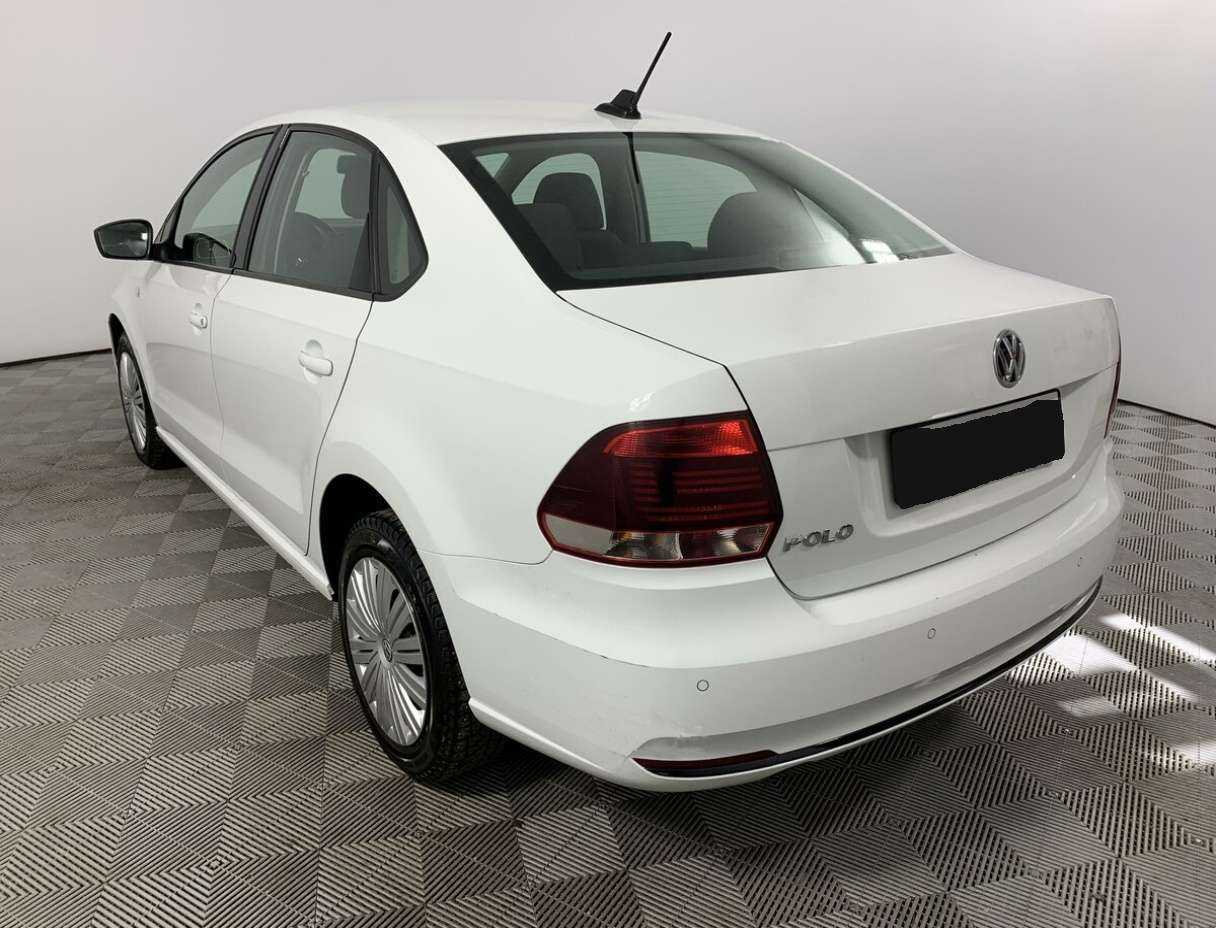 Купить Volkswagen Polo с пробегом. Фото: #5