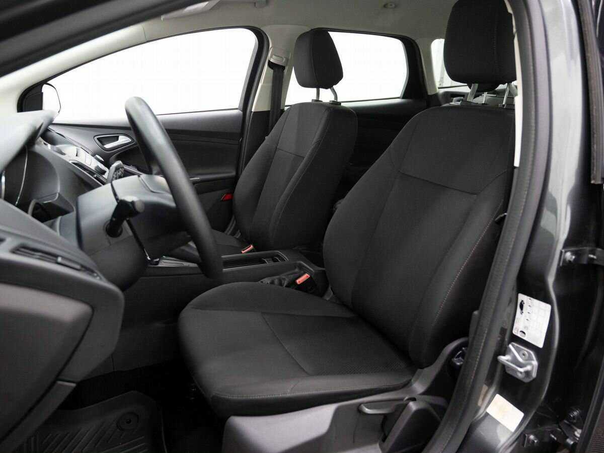Купить Ford Focus с пробегом. Фото: #7