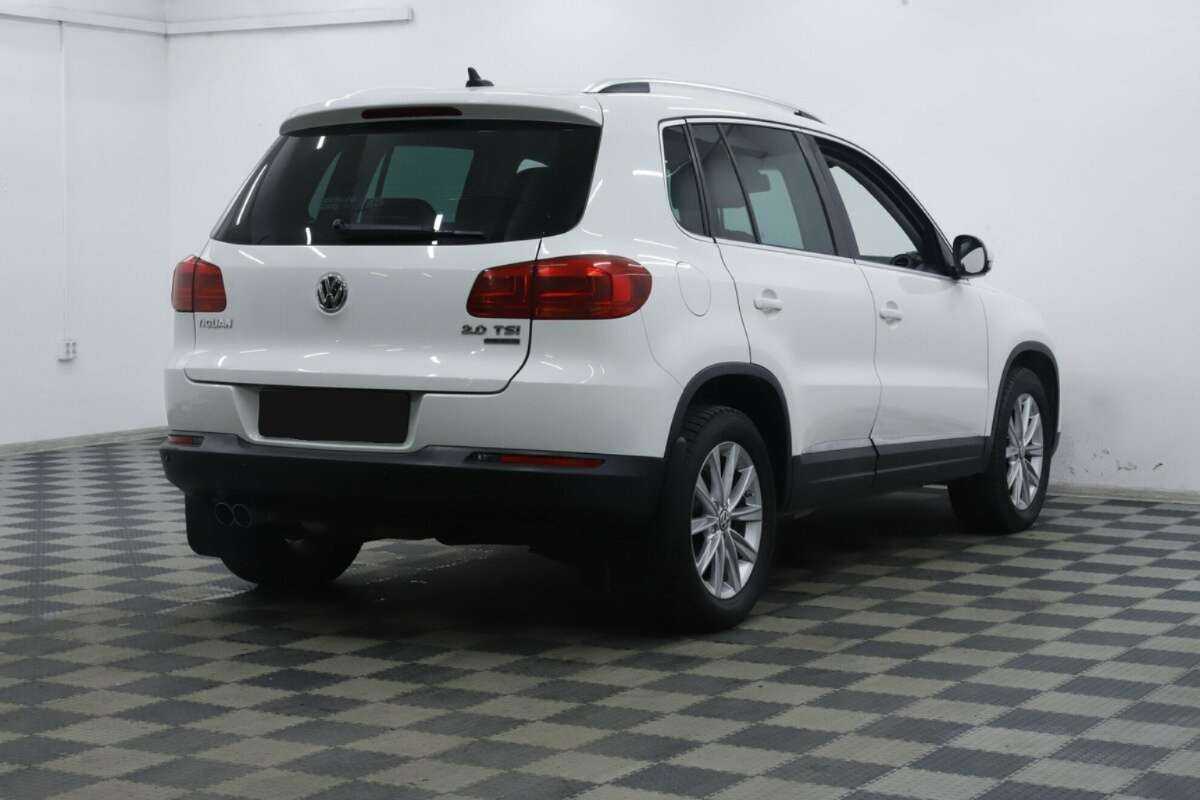 Купить Volkswagen Tiguan с пробегом. Фото: #3