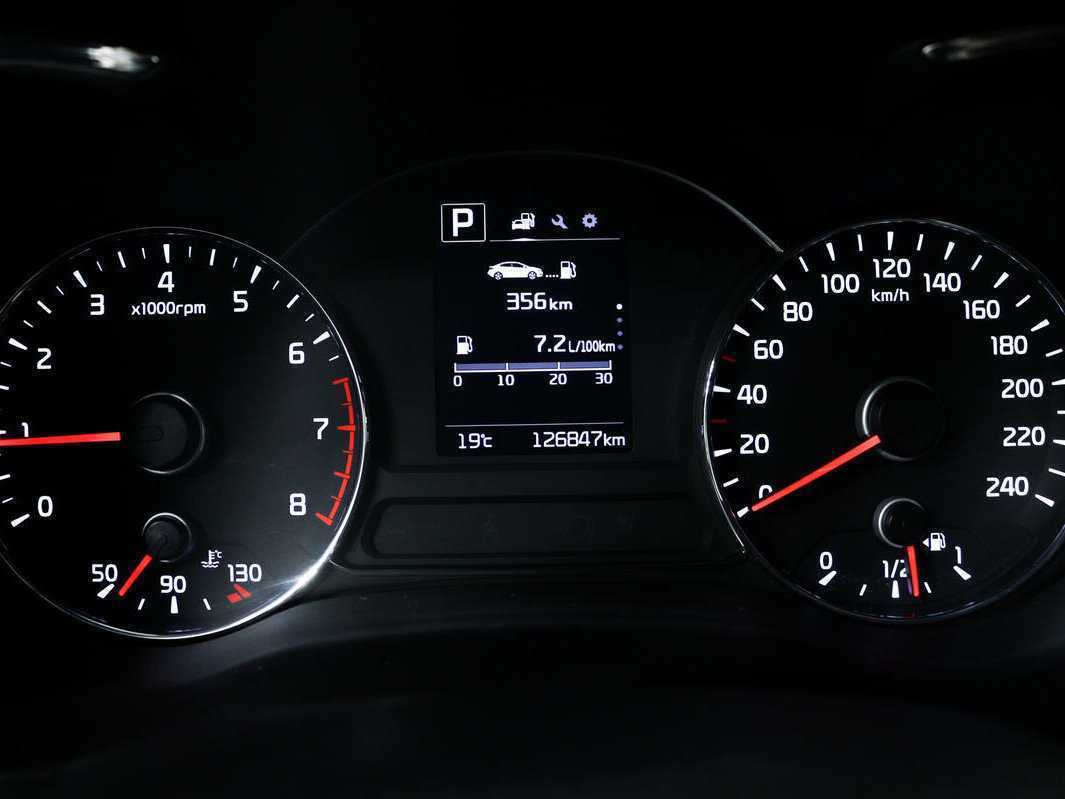 Купить Kia Cerato с пробегом. Фото: #9