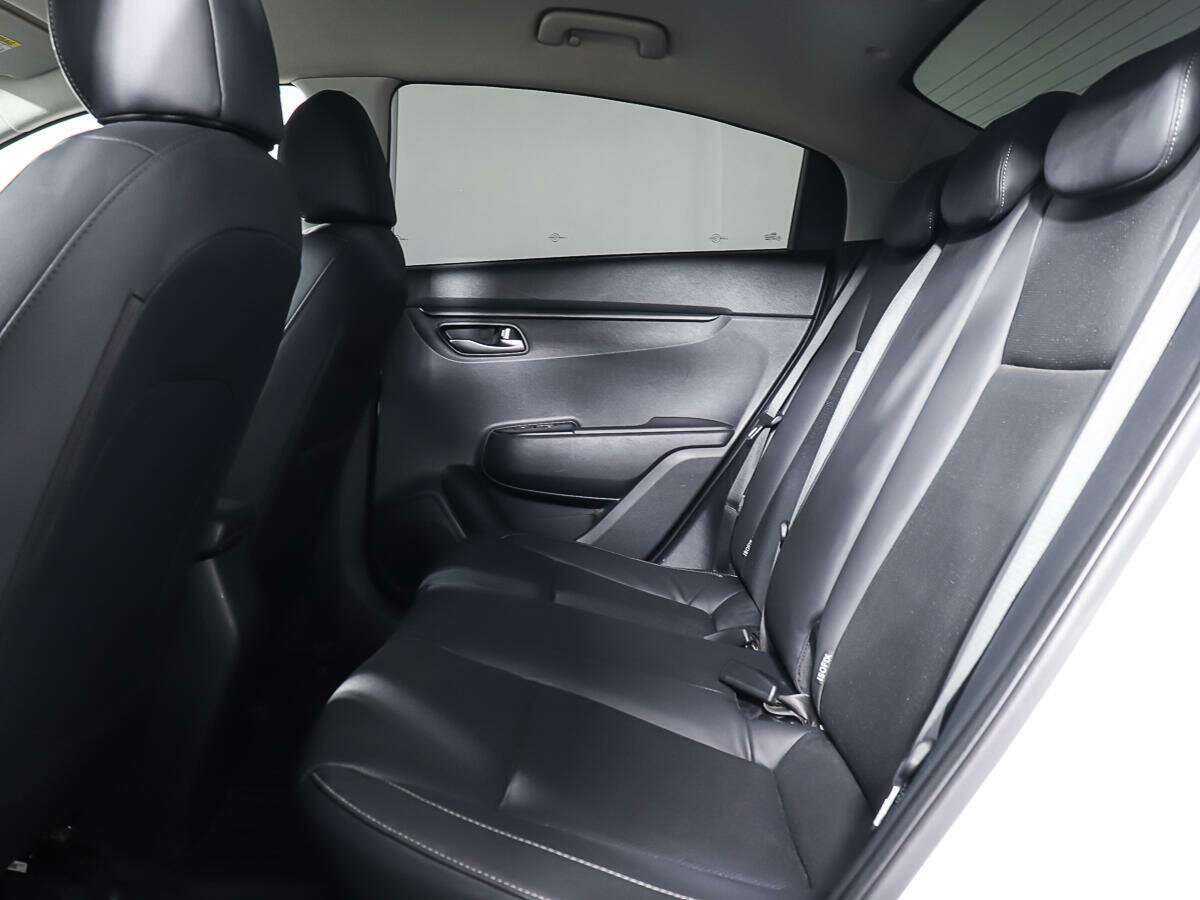 Купить Kia Rio с пробегом. Фото: #9