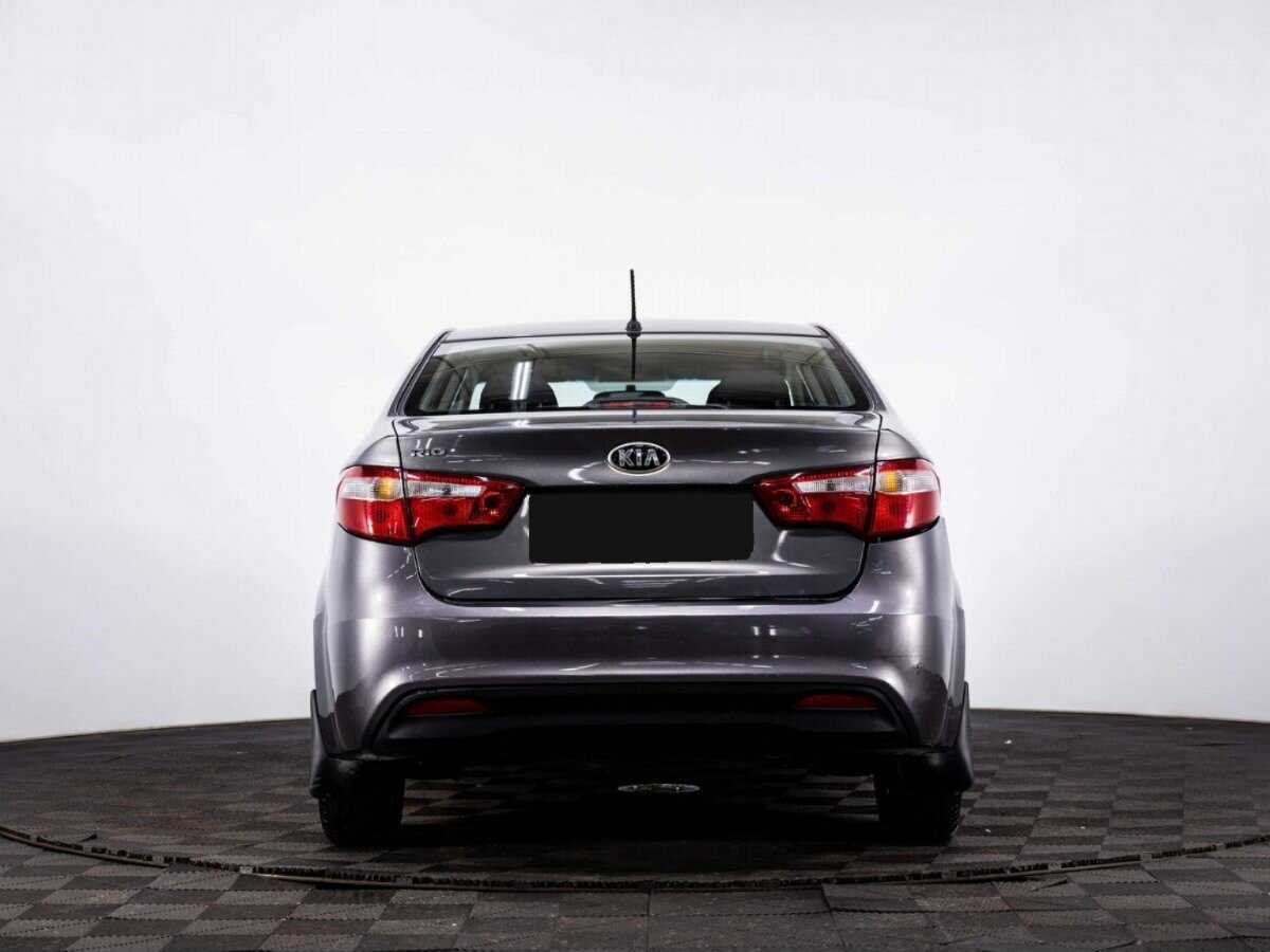 Купить Kia Rio с пробегом. Фото: #4