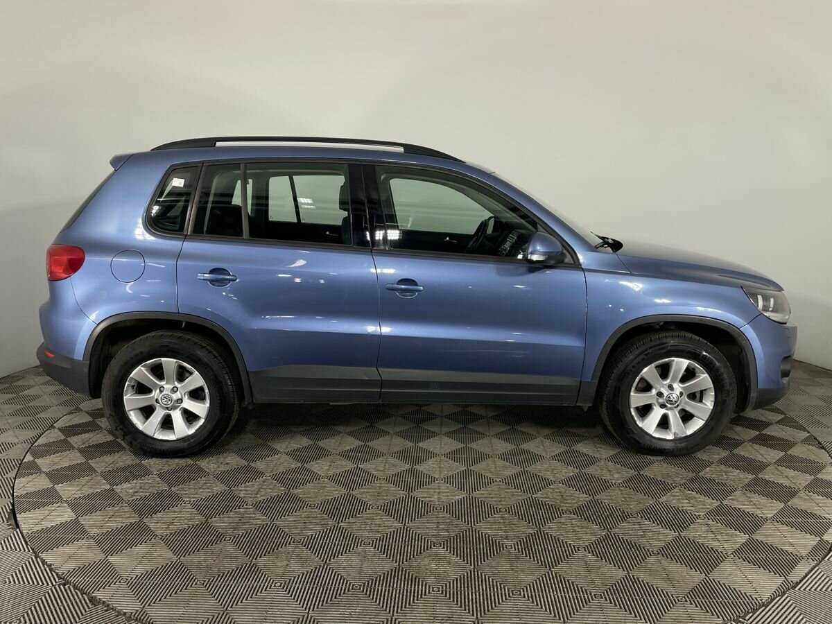 Купить Volkswagen Tiguan с пробегом. Фото: #3