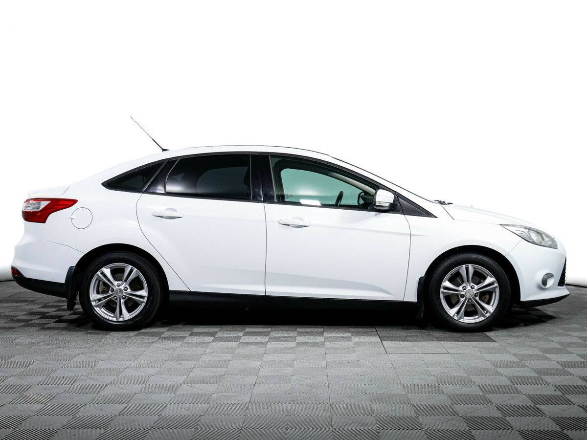 Купить Ford Focus с пробегом. Фото: #3